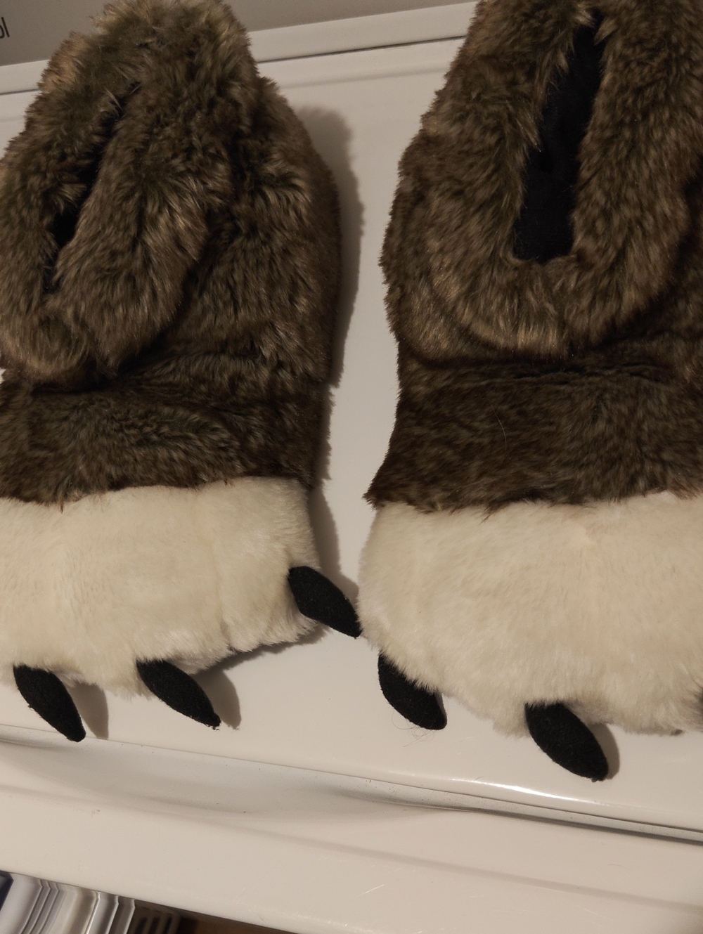 Plush Furry Claw Slippers - Brown and Cream
